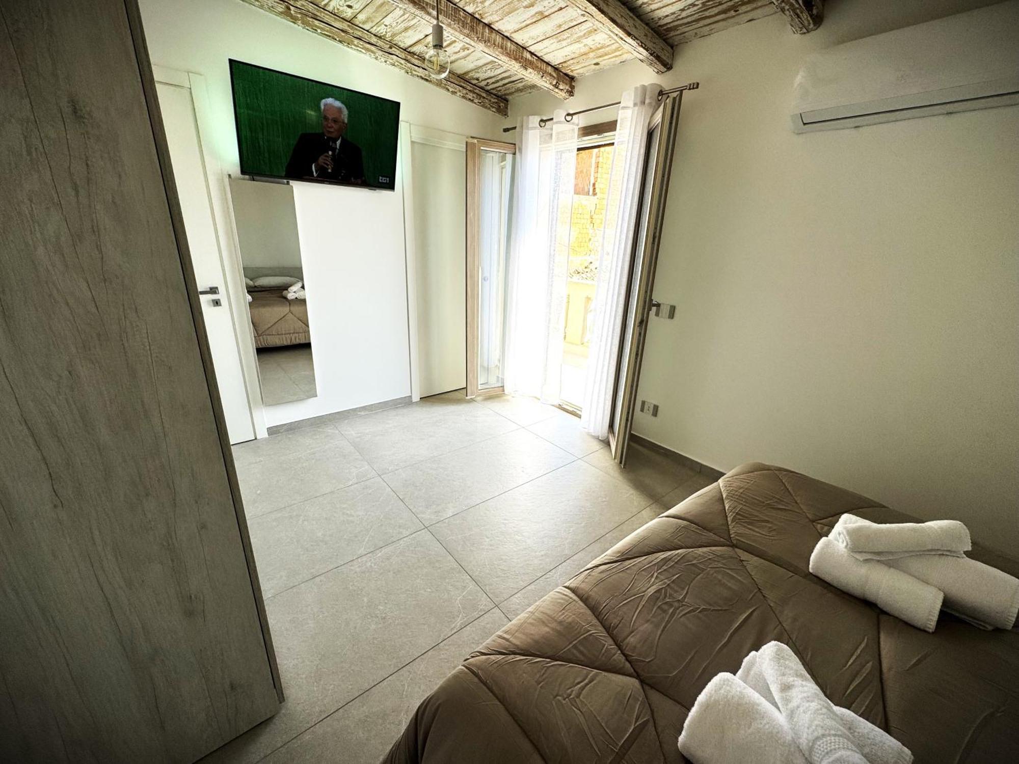Ophelia - Luxury House Hotel Ioppolo Giancaxio Buitenkant foto